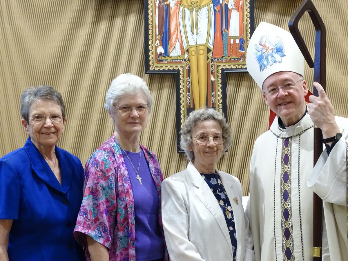 Archbishop Grob Presides at 175th Anniversary Closing Liturgy